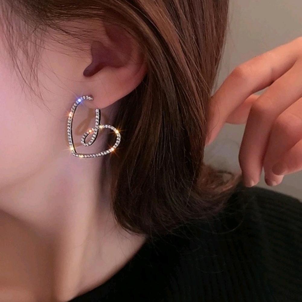 Rhinestone Ear Drop Heart Stud Post Earrings - Picture 9 of 9